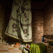 Load image into Gallery viewer, Bonny Bath Sheet | Fluorite
