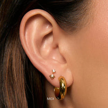 Load image into Gallery viewer, Cassie Gold Earring | Midi

