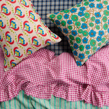 Load image into Gallery viewer, Bells Floral Pillowcase Set | Standard
