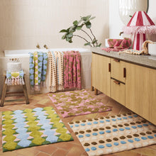 Load image into Gallery viewer, Genie Terry Hand Towel
