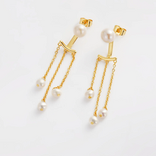 Load image into Gallery viewer, Elise Pearl Earring | Gold
