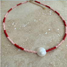 Load image into Gallery viewer, Lively Pearl Necklace | Strawberry
