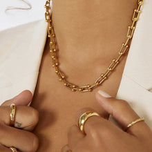 Load image into Gallery viewer, Kane Gold Necklace
