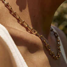 Load image into Gallery viewer, Kane Gold Necklace
