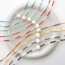 Load image into Gallery viewer, Lively Pearl Necklace | Brown
