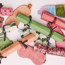 Load image into Gallery viewer, Christmas Slumber Velvet Bon Bon Eye Mask 4P Set
