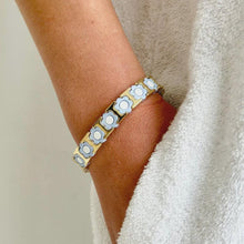 Load image into Gallery viewer, Daisy Chain Bracelet - Gold/Lavender/White | MoskMelbourne
