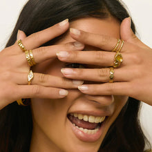 Load image into Gallery viewer, Olsen Ring | Gold
