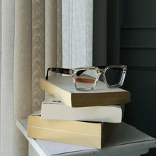 Load image into Gallery viewer, Remi Crystal Tortoise Shell

