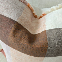 Load image into Gallery viewer, LUMERE Plaid Square Cushion
