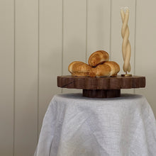 Load image into Gallery viewer, Scallop Cake Stand
