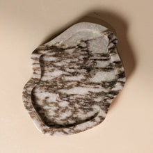 Load image into Gallery viewer, Swoon Marble Tray
