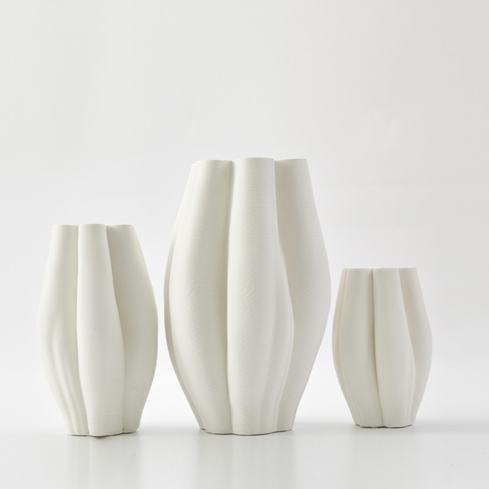 La Mer Vase - Ivory | The Foundry