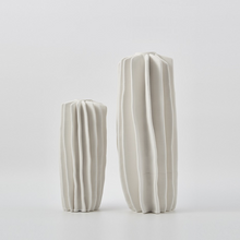 Load image into Gallery viewer, Coral Vase 3D Printed. Ceramics The foundry at Unearthed Homewares
