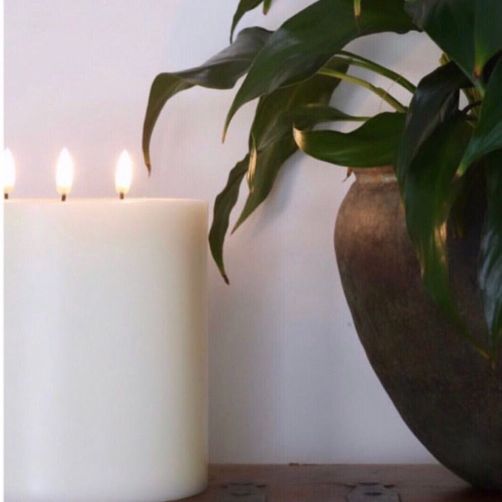 Flameless Candle | Nordic White | Triple Wick